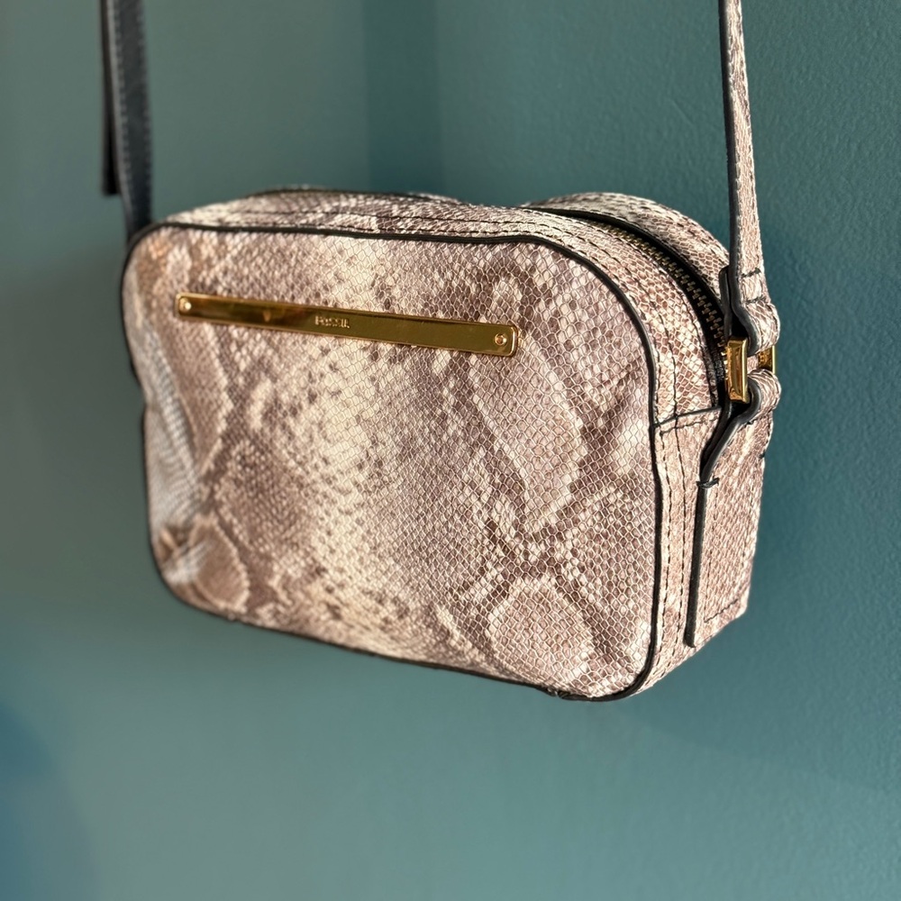 FOSSIL Snakeskin Leather Crossbody Camera Bag | Gold Hardware
